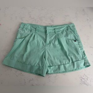 OAKLEY Women’s mint green pleated shorts size 6